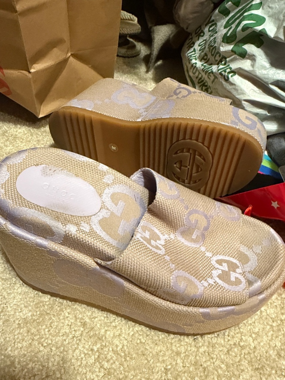 Gucci woman’s lilac Logo Platform Slides with GG Monogram